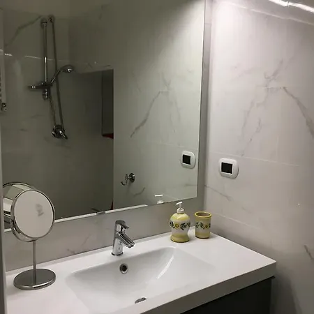 Fafa Apartment