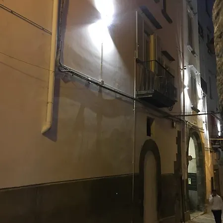 Fafa Apartment *